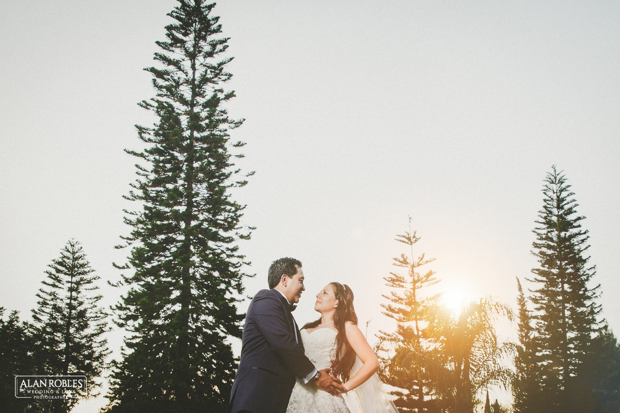 Retrato de novios. Fotografia de bodas. Alan Robles Fotografo de Bodas. Wedding session.