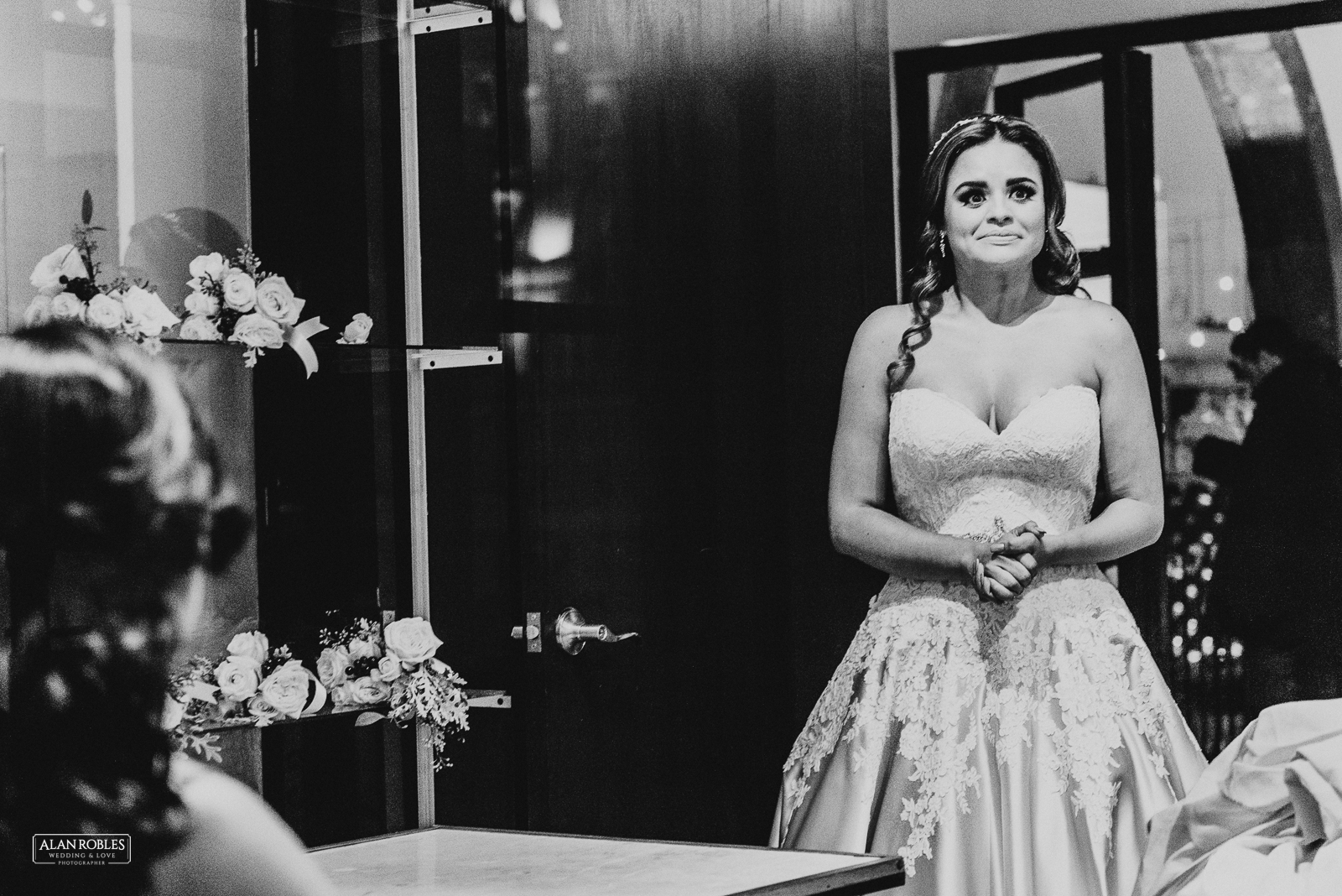 Fotografo de Bodas en Guadalara Alan Robles - Boda en Tlaquepaque Centro historico - Getting Ready Bride